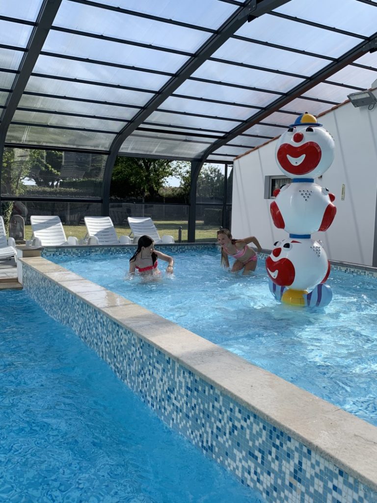 Camping Club Mahana Piscine Couverte Chauffee Camping Mahana By La Pege 4